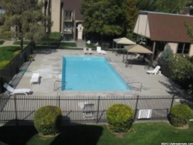 446 E Creekside Cir. #b #B, Murray, UT 84107 — photo 2