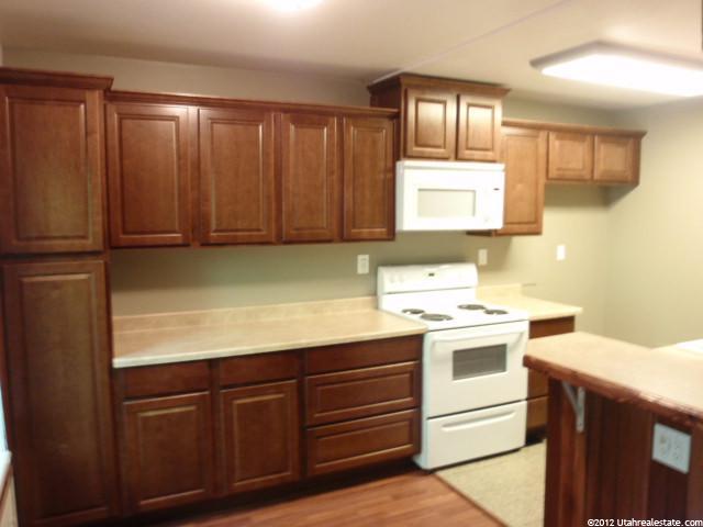 446 E Creekside Cir. #b #B, Murray, UT 84107 — photo 9