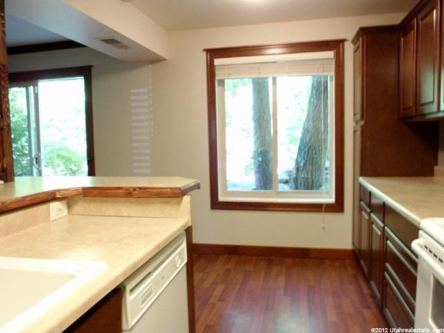 446 E Creekside Cir. #b #B, Murray, UT 84107 — photo 10