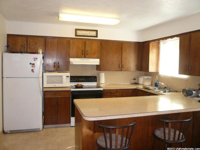 942 W 330 S, Logan, UT 84321 — photo 4
