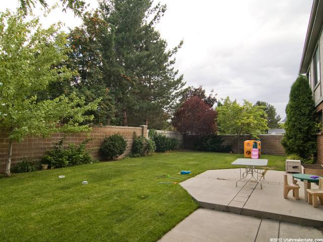 2494 E Willow Hills Dr S, Sandy, UT 84093 — photo 4