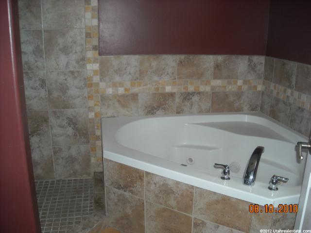 212 Popular Ct, Garland, UT 84312 — photo 5