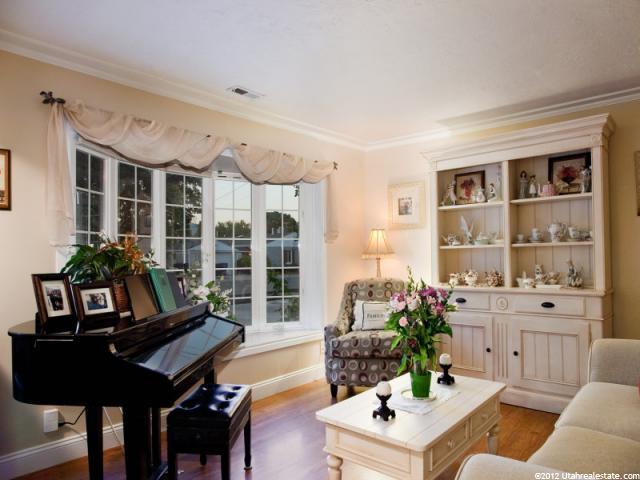 764 E 4125 S, Murray, UT 84107 — photo 2