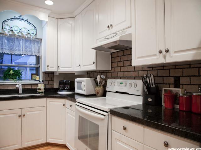 764 E 4125 S, Murray, UT 84107 — photo 5