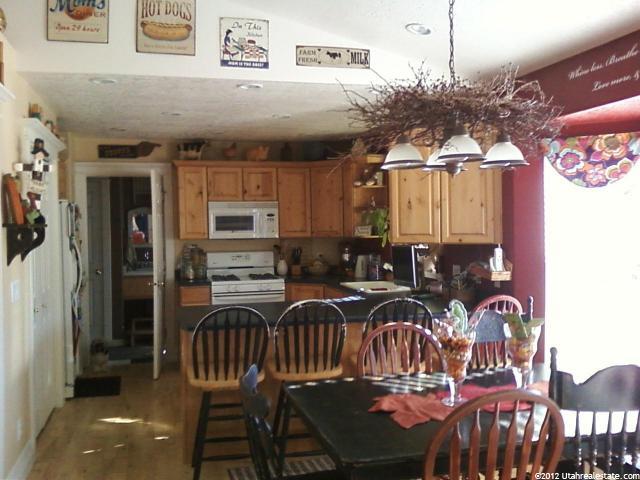 321 N Homestead Ct, Providence, UT 84332 — photo 2