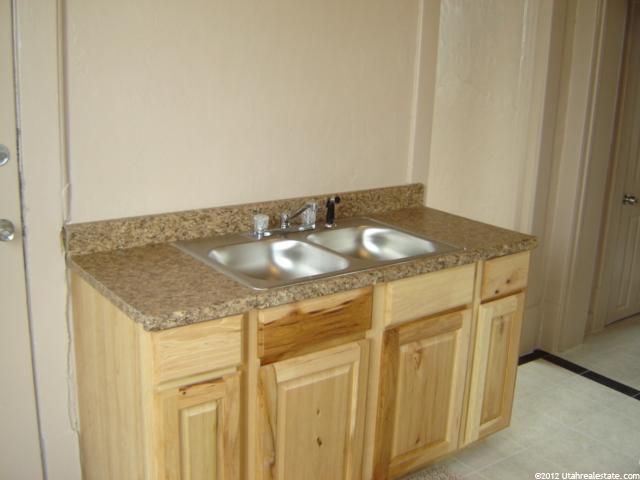 255 33rd St, Ogden, UT 84401 — photo 5