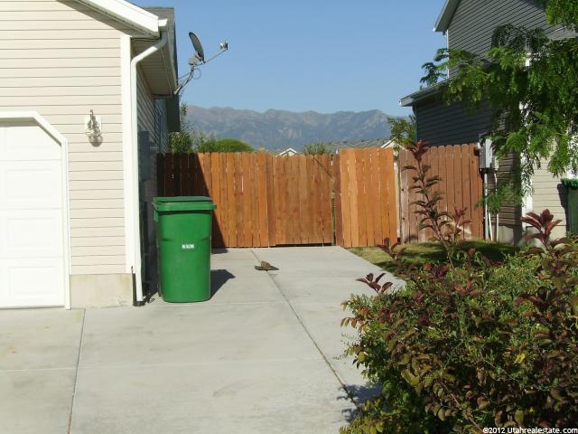 5314 S 4050 W, Roy, UT 84067 — photo 4