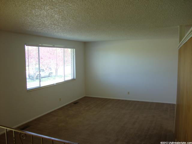 2007 W 4200 S, Roy, UT 84067 — photo 6
