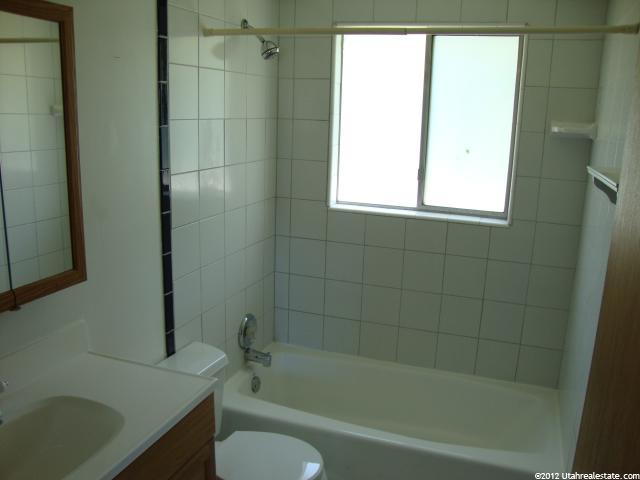 2007 W 4200 S, Roy, UT 84067 — photo 7