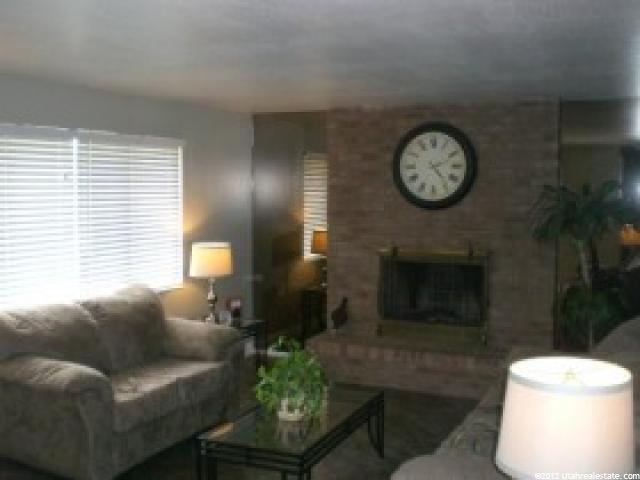 2090 W 2500 N, Farr West, UT 84404 — photo 2