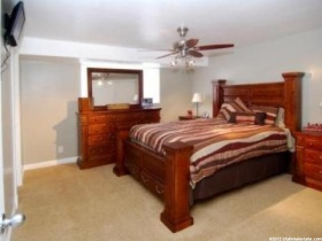 2090 W 2500 N, Farr West, UT 84404 — photo 9