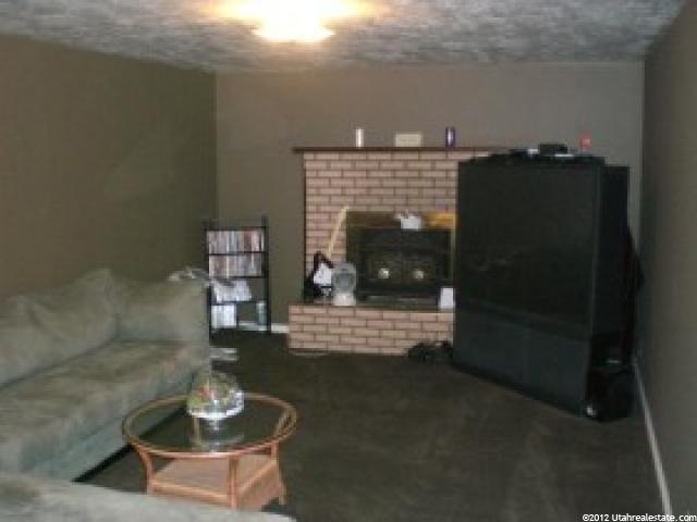 2090 W 2500 N, Farr West, UT 84404 — photo 10