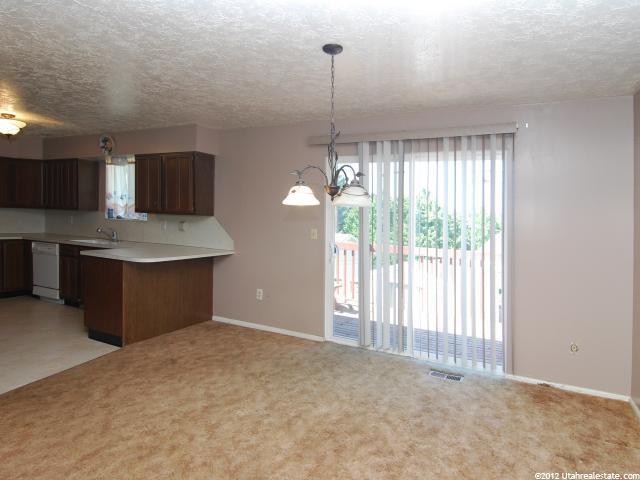 5003 S 2575 W, Roy, UT 84067 — photo 10
