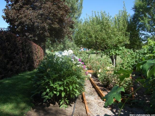 1244 N 1800 E, Logan, UT 84341 — photo 10