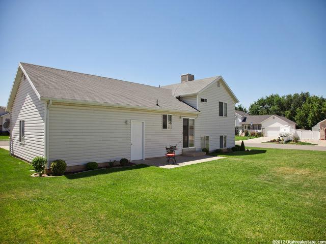 888 W 910 N, Clinton, UT 84015 — photo 3