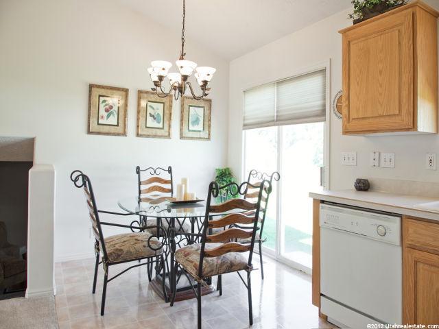 888 W 910 N, Clinton, UT 84015 — photo 7