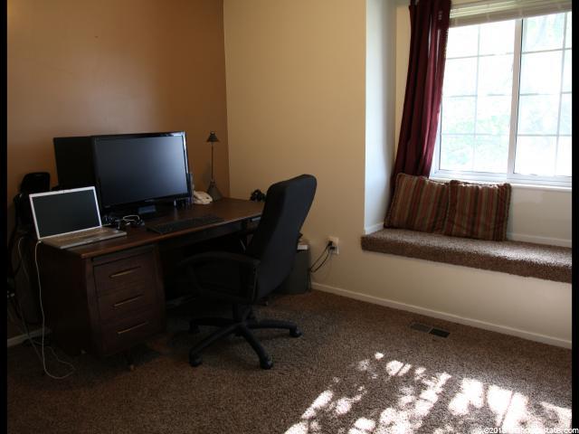 1242 N 250 E, Layton, UT 84041 — photo 8