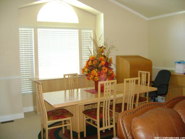 10240 S Loridan Ln E, Sandy, UT 84092 — photo 7