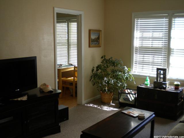 2452 S Fillmore Ave E, Ogden, UT 84401 — photo 4