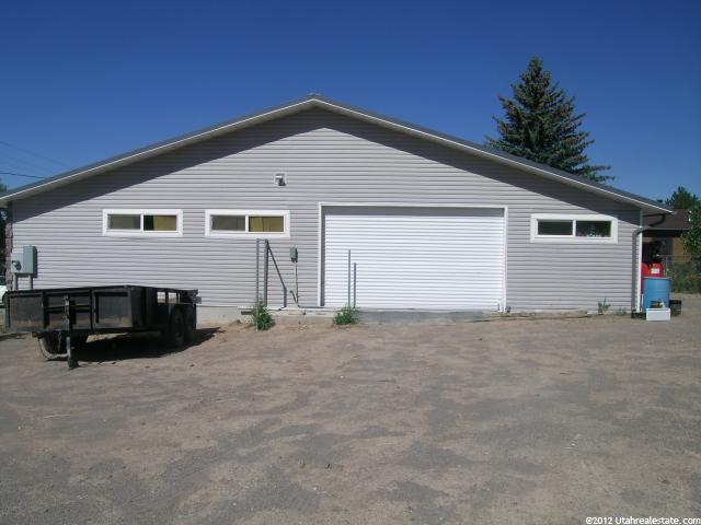 144 W Main St, Bicknell, UT 84715 — photo 2