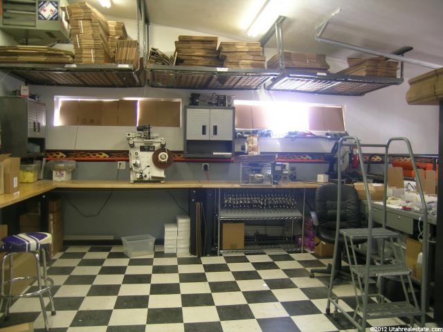 144 W Main St, Bicknell, UT 84715 — photo 11