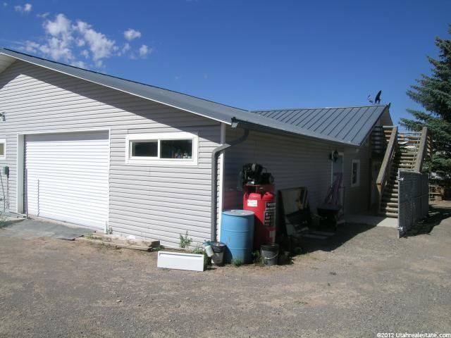 144 W Main St, Bicknell, UT 84715 — photo 7