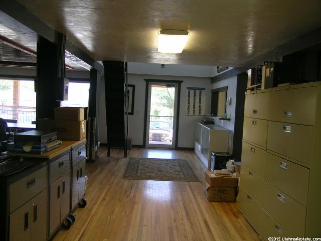 144 W Main St, Bicknell, UT 84715 — photo 8