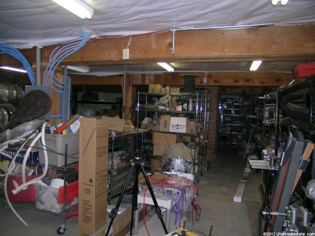 144 W Main St, Bicknell, UT 84715 — photo 9