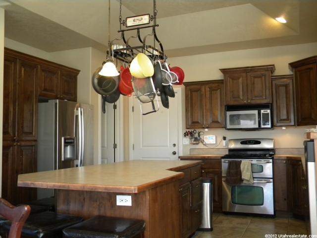 445 W 2850 S, Perry, UT 84302 — photo 2