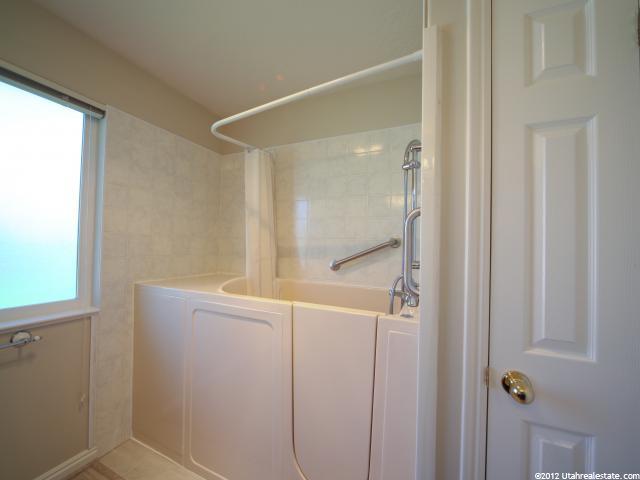 540 W 2350 S, Perry, UT 84302 — photo 5