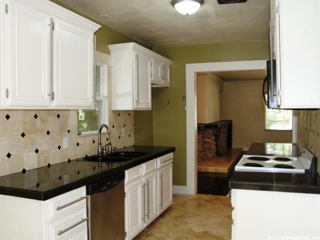 1910 E Sycamore Ln, Holladay, UT 84117 — photo 2