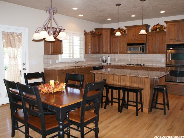 944 Mill Shadow Dr, Kaysville, UT 84037 — photo 3