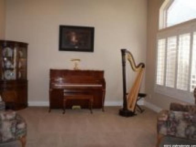 944 Mill Shadow Dr, Kaysville, UT 84037 — photo 5