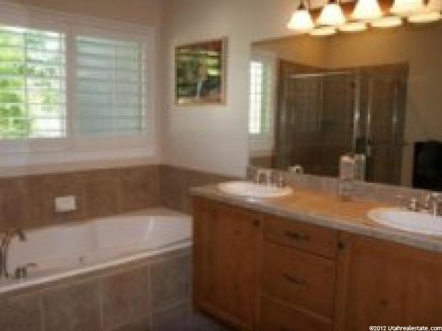 944 Mill Shadow Dr, Kaysville, UT 84037 — photo 7