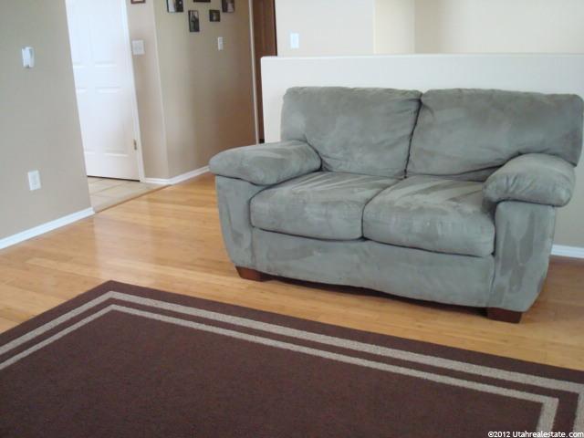 1669 N 2475 W, Clinton, UT 84015 — photo 3