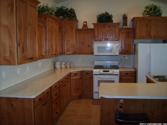 2138 S 450 W, Perry, UT 84302 — photo 2