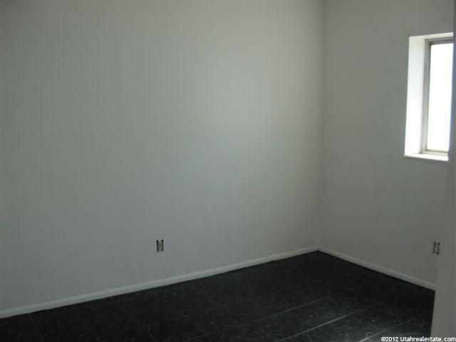 3542 S Toolson Dr, Magna, UT 84044 — photo 9