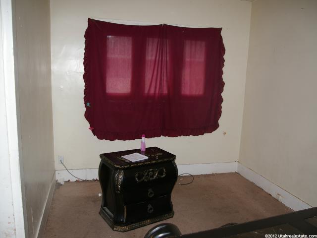 1663 S Kiesel Ave, Ogden, UT 84404 — photo 2