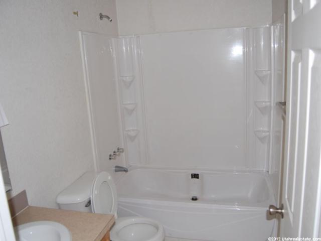 244 E 700 N #21, Vernal, UT 84078 — photo 10