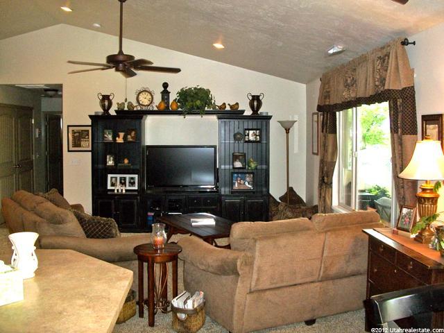 5014 S 1800 W, Roy, UT 84067 — photo 4