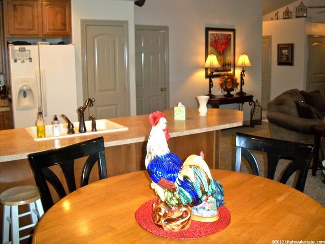 5014 S 1800 W, Roy, UT 84067 — photo 8