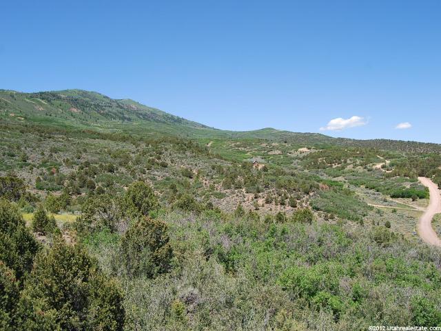 1112 Lewis Dr, Tabiona, UT 84072 — photo 2