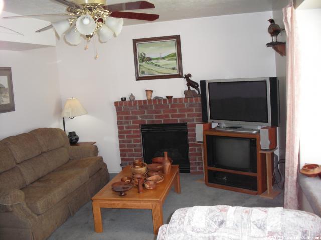 2164 W 1630 N, Clinton, UT 84015 — photo 6