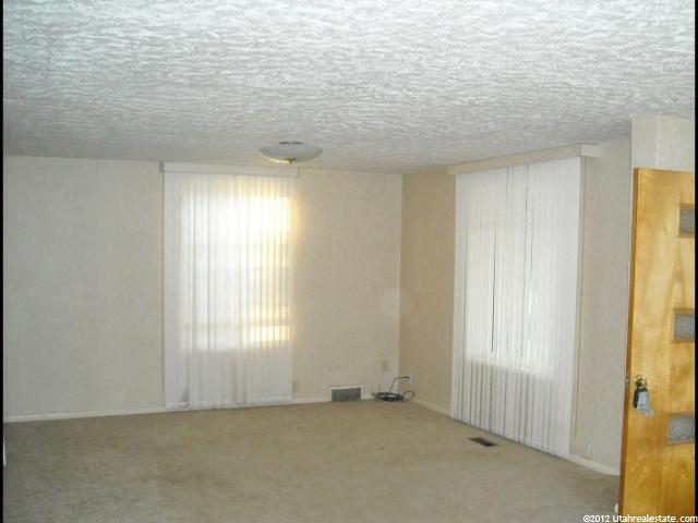 5753 S 5900 W, Hooper, UT 84315 — photo 10