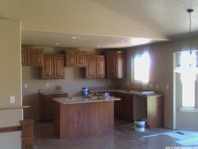 2498 W 2825 N, Farr West, UT 84404 — photo 10