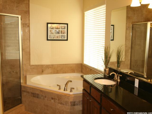 2158 S 275 E, Kaysville, UT 84037 — photo 8