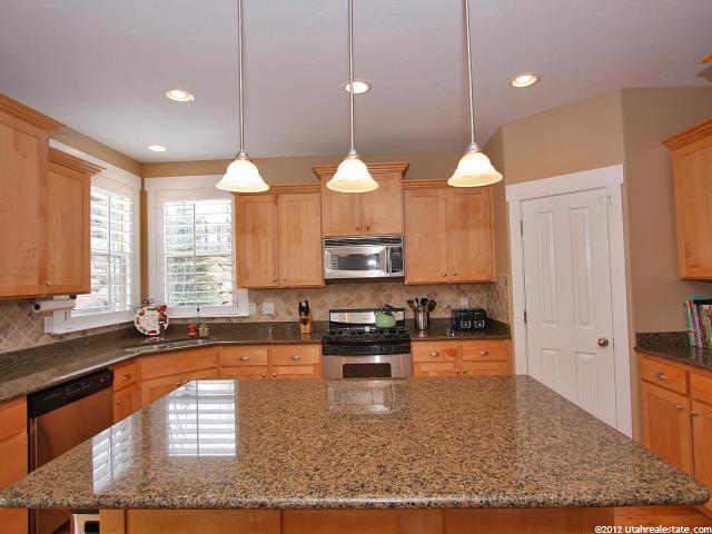 1953 E Bluffside Cir, Sandy, UT 84092 — photo 7
