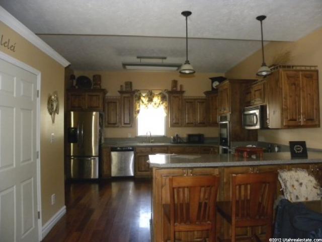 295 E 300 N, Logan, UT 84321 — photo 2