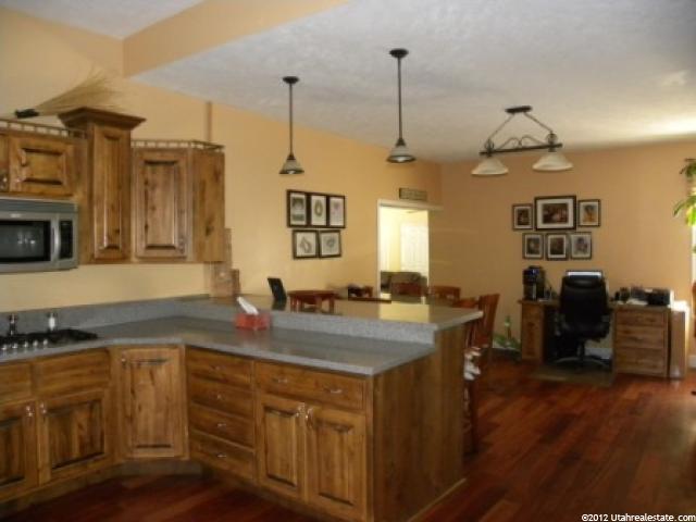 295 E 300 N, Logan, UT 84321 — photo 6