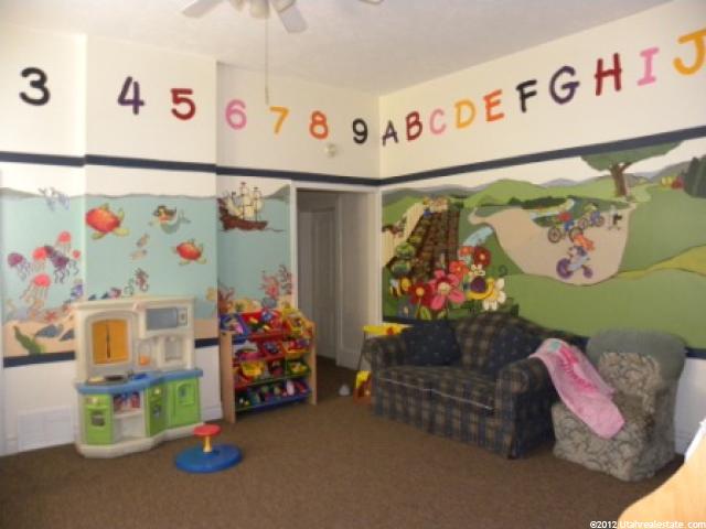 295 E 300 N, Logan, UT 84321 — photo 7